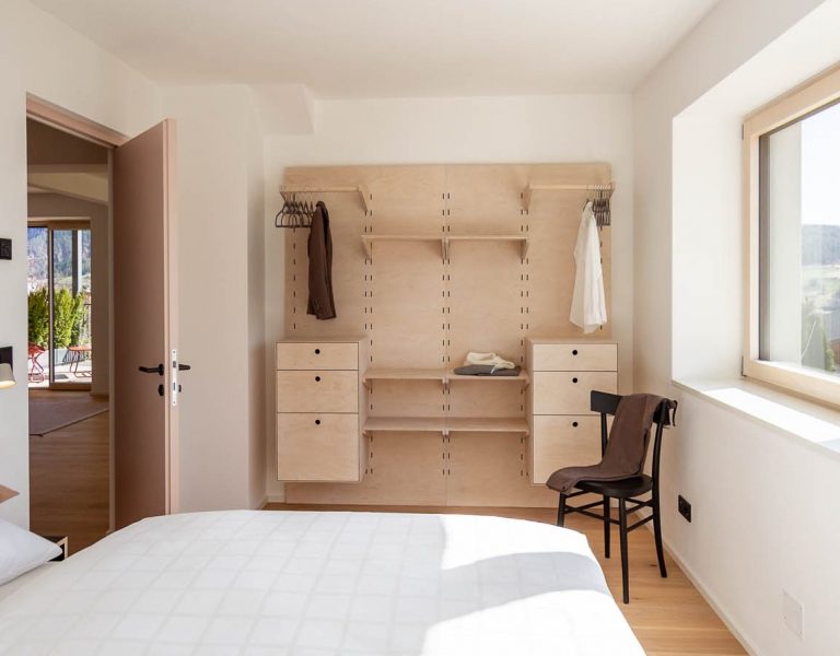 Talaus Schlafzimmer Schrank Design Relax Old New Dekoration Ausblick Aussicht